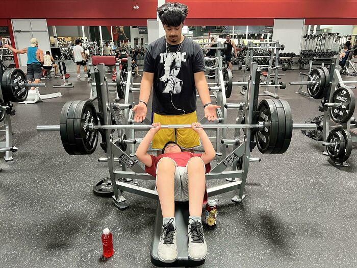 &ldquo;A Darwin Award Contender&rdquo;: 57 Times People Just Couldn’t Believe Their Eyes At The Gym (New Pics)