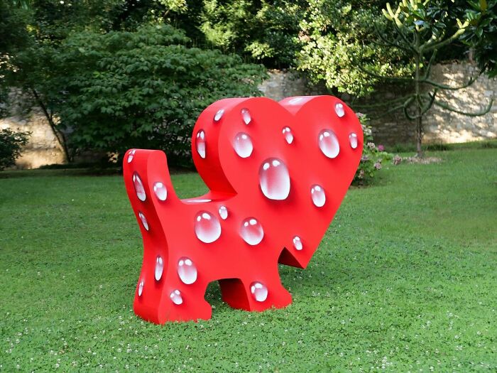 30 Times This Swiss Artist Twisted Everyday Objects Into Thought-Provoking Sculptures 30 Times This Swiss Artist Twisted Everyday Objects Into Thought-Provoking Sculptures