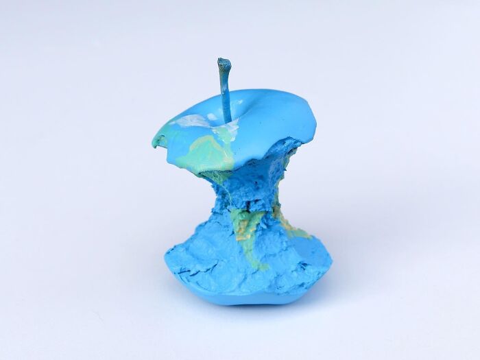 30 Times This Swiss Artist Twisted Everyday Objects Into Thought-Provoking Sculptures 30 Times This Swiss Artist Twisted Everyday Objects Into Thought-Provoking Sculptures