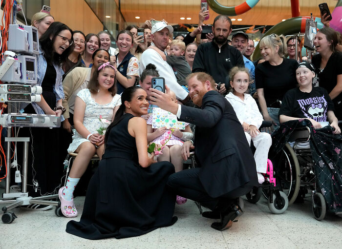 “Why Is This Being Allowed?” Meghan Markle’s Behavior On Australian Tour Sparks Backlash