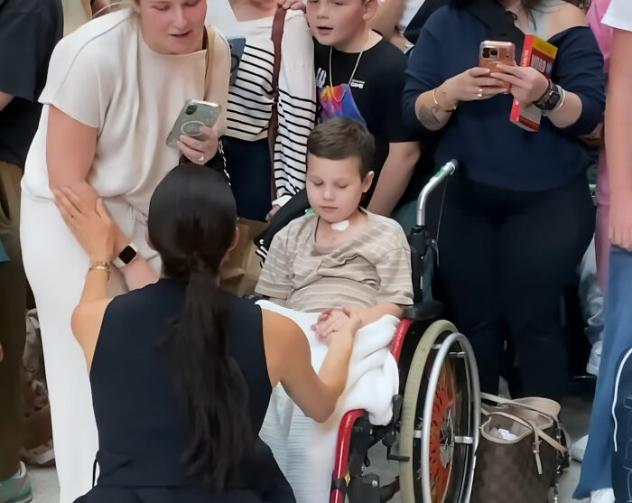 “Why Is This Being Allowed?” Meghan Markle’s Behavior On Australian Tour Sparks Backlash