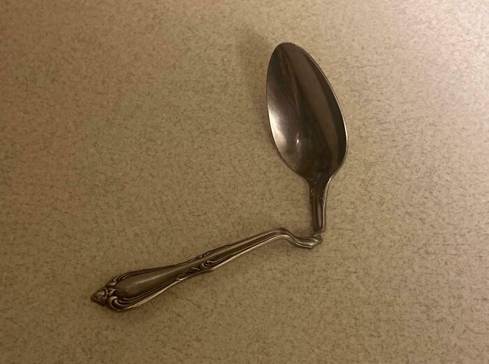 65 Times People Were So Appalled By Their Siblings, They Questioned If They Really Had The Same Parents (New Pics) 65 Times People Were So Appalled By Their Siblings, They Questioned If They Really Had The Same Parents (New Pics)