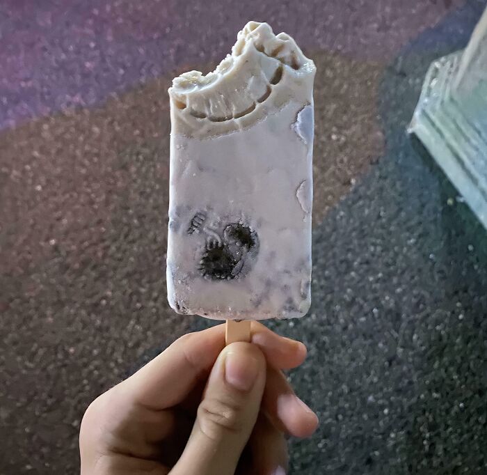 65 Times People Were So Appalled By Their Siblings, They Questioned If They Really Had The Same Parents (New Pics) 65 Times People Were So Appalled By Their Siblings, They Questioned If They Really Had The Same Parents (New Pics)