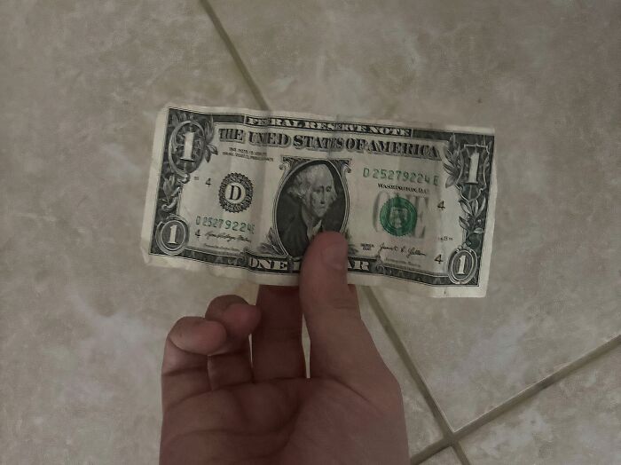 65 Times People Were So Appalled By Their Siblings, They Questioned If They Really Had The Same Parents (New Pics) 65 Times People Were So Appalled By Their Siblings, They Questioned If They Really Had The Same Parents (New Pics)