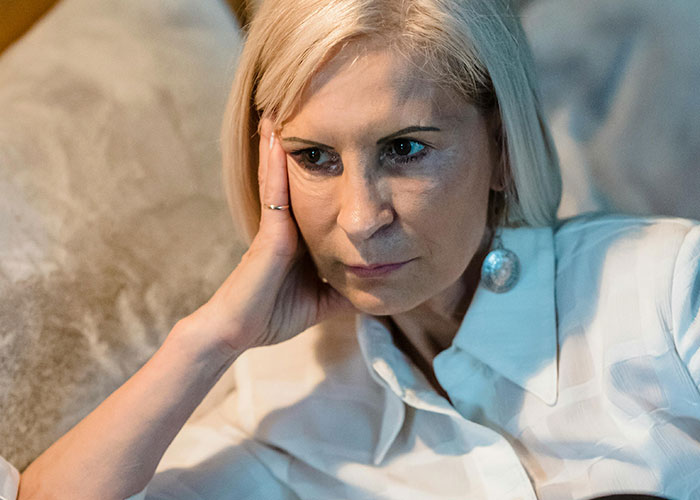 MIL Demands Free Painting From Woman She Constantly Made Fun Of: “It’s Not A Serious Job”