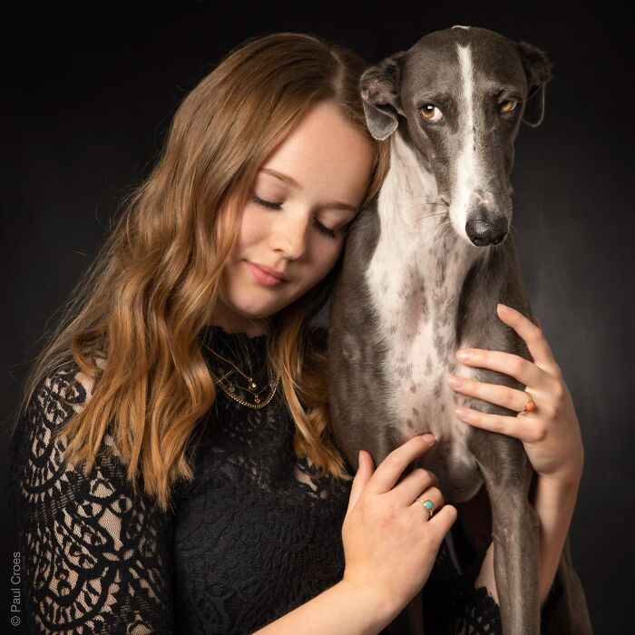 Emotional Portraits Of Human And Animal Bonds Captured By This Photographer (58 Pics)