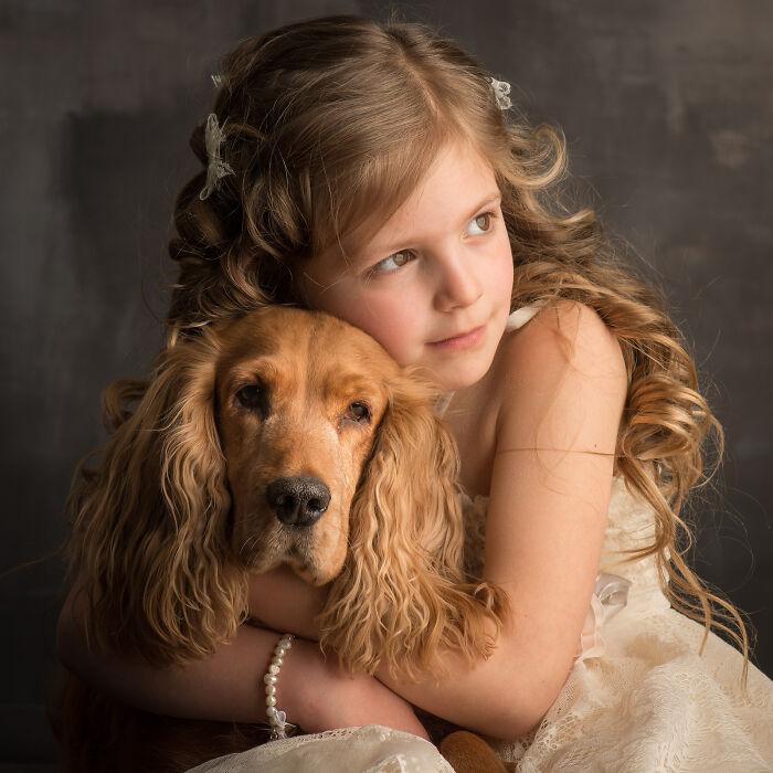 Emotional Portraits Of Human And Animal Bonds Captured By This Photographer (58 Pics)