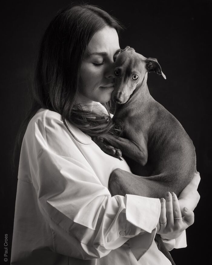 Emotional Portraits Of Human And Animal Bonds Captured By This Photographer (58 Pics)