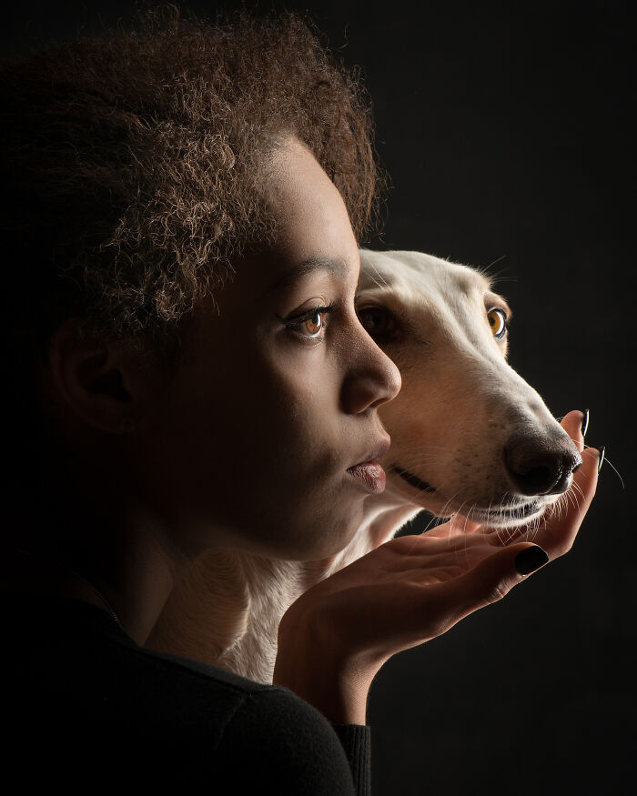 Emotional Portraits Of Human And Animal Bonds Captured By This Photographer (58 Pics)
