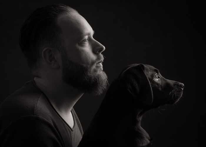 Emotional Portraits Of Human And Animal Bonds Captured By This Photographer (58 Pics)