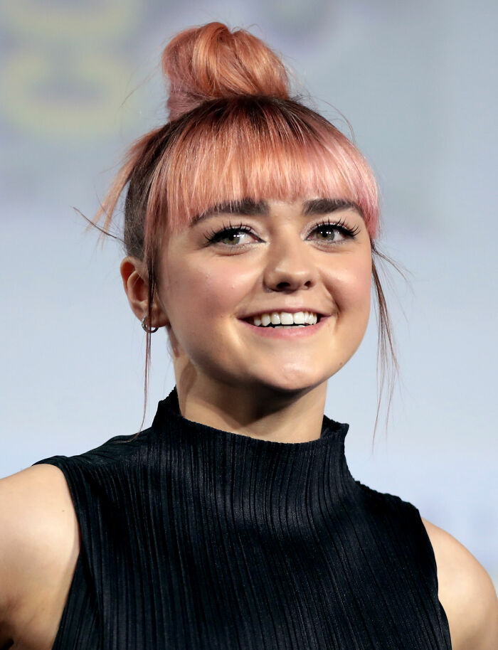 Maisie Williams: Bio And Career Highlights Maisie Williams: Bio And Career Highlights