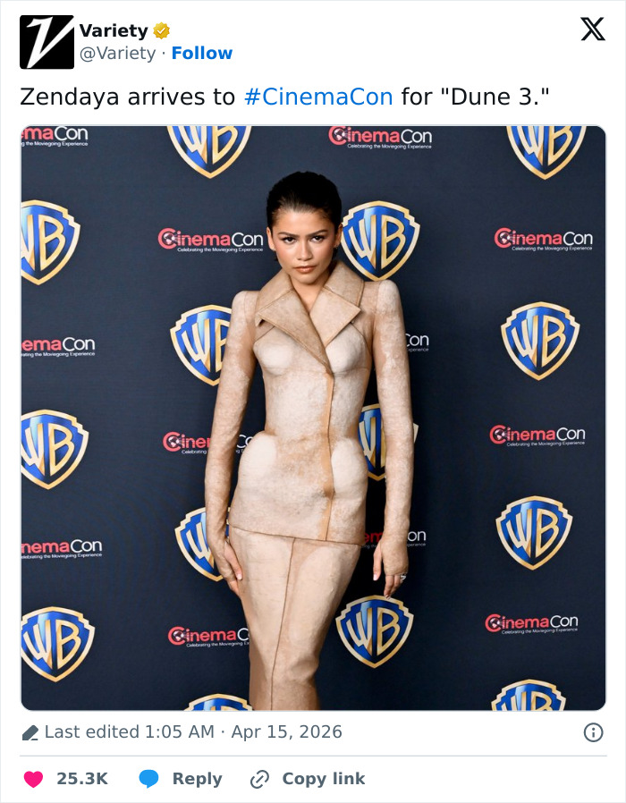 “Wearing Dried Human Skin”: Zendaya’s “Eerie” Look At CinemaCon Sparks Brutal Reactions Online “Wearing Dried Human Skin”: Zendaya’s “Eerie” Look At CinemaCon Sparks Brutal Reactions Online
