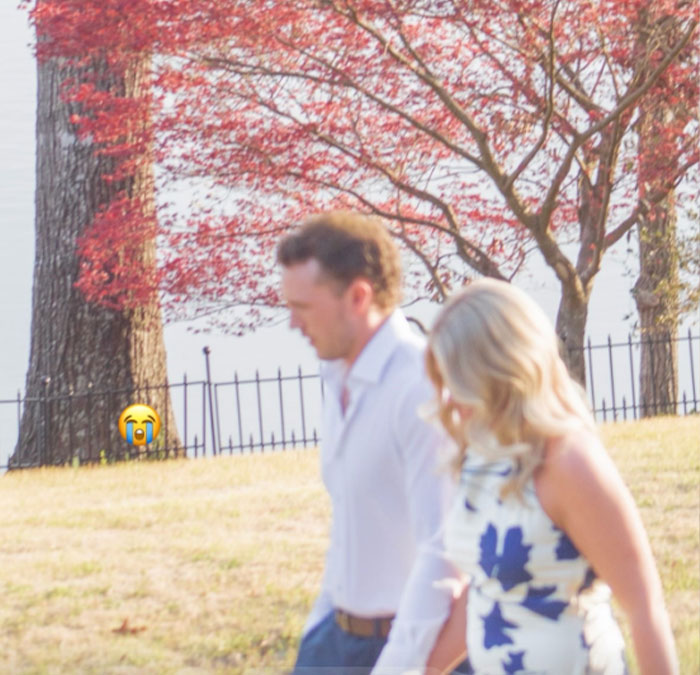 Woman Shares Horrible Engagement Photos She Paid $725 For, Photographer’s Excuse Leaves People Baffled