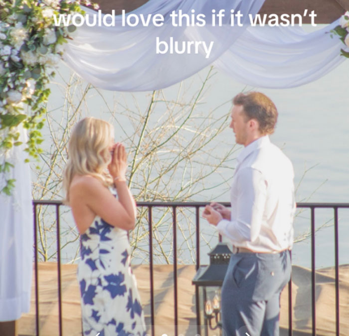 Woman Shares Horrible Engagement Photos She Paid $725 For, Photographer’s Excuse Leaves People Baffled