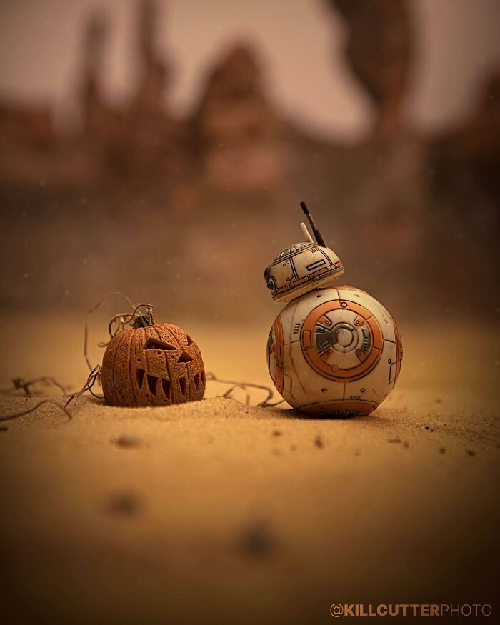 This Photographer Creates Incredible Movie Mashups Using Action Figures, Dioramas, And Clever Editing (54 Pics)