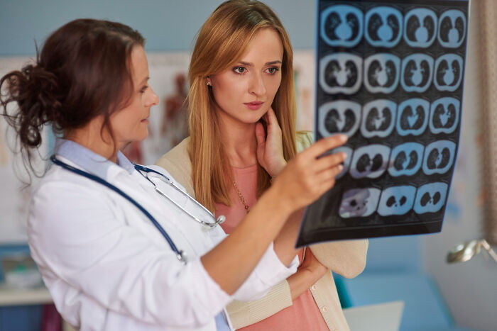 33 Random Facts People Learned About Their Bodies After Going To The Doctor With A Different Issue
