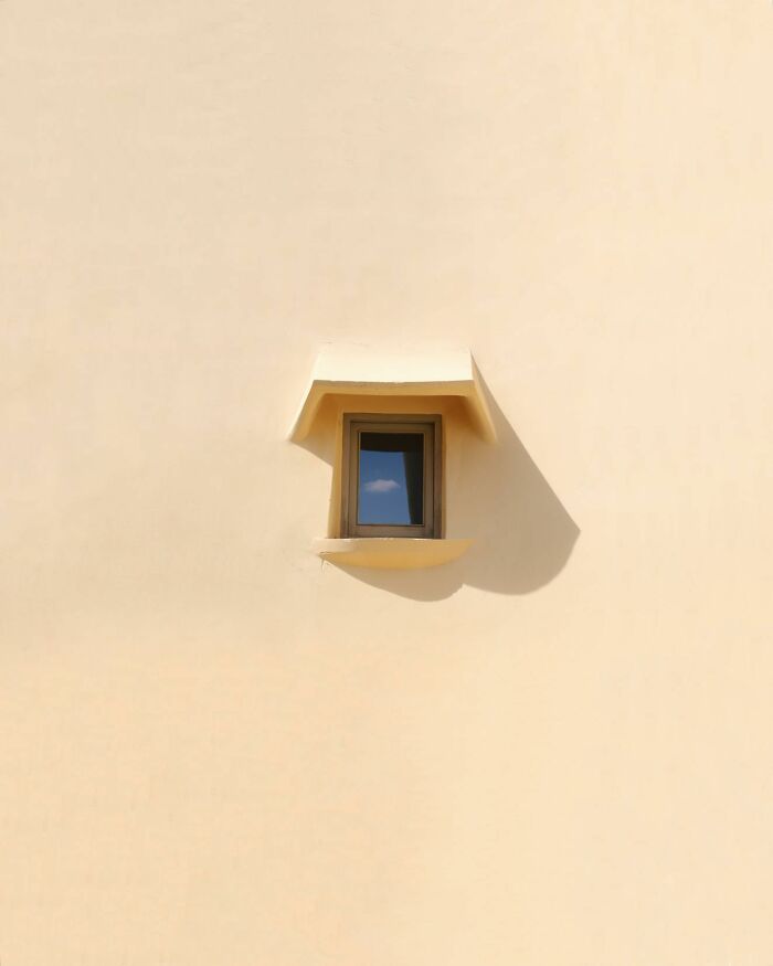This Photographer Turns Buildings, Windows, And Empty Space Into 55 Mesmerizing Minimalist Scenes