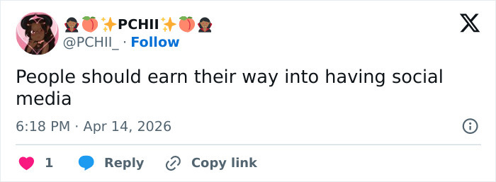 Handsome New York Botanical Garden Scientist Forced To Turn Off Comments After Thirsty Fans Take It Too Far Handsome New York Botanical Garden Scientist Forced To Turn Off Comments After Thirsty Fans Take It Too Far