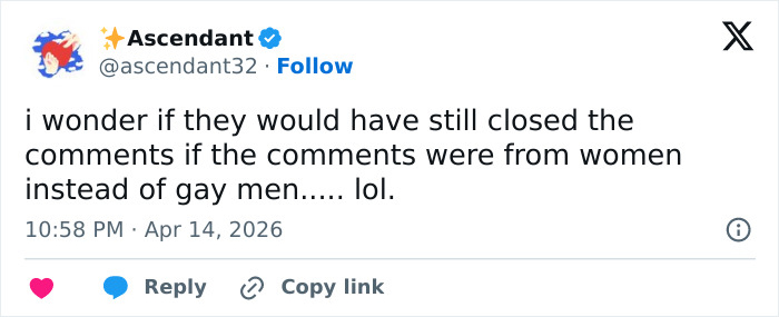 Handsome New York Botanical Garden Scientist Forced To Turn Off Comments After Thirsty Fans Take It Too Far Handsome New York Botanical Garden Scientist Forced To Turn Off Comments After Thirsty Fans Take It Too Far