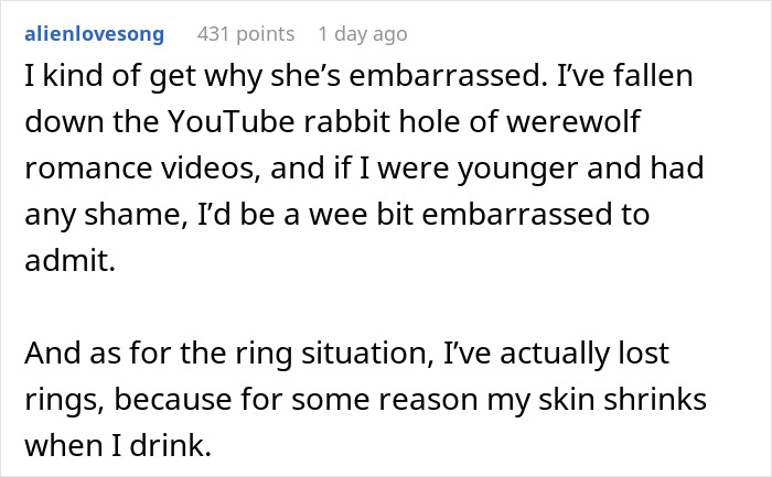 Guy&rsquo;s Imagination Drives Him Mad As He Spots Fianc&eacute;e Not Putting On Her Engagement Ring At Clubs