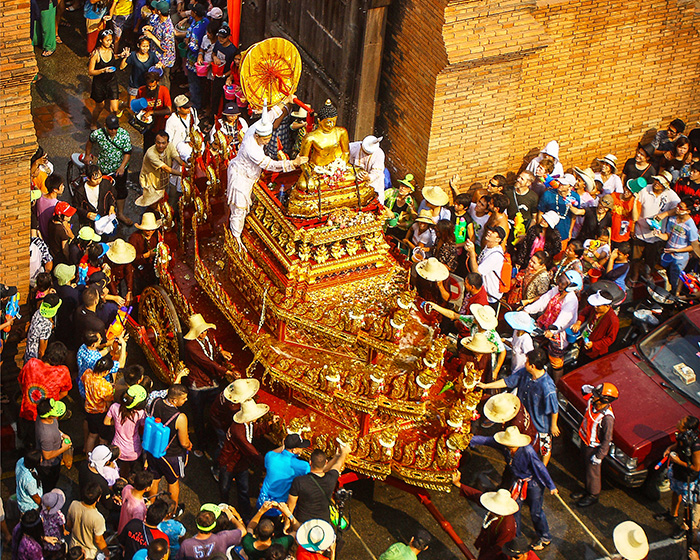 “World’s Largest Water Fight” Ends Up Claiming 191 Lives