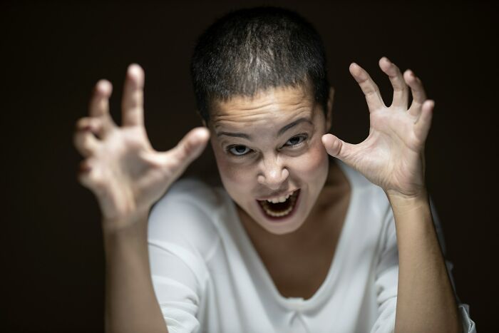 36 &ldquo;Normal&rdquo; Things People Did With Their Families But Only Now Realize How Bizarre They Really Are