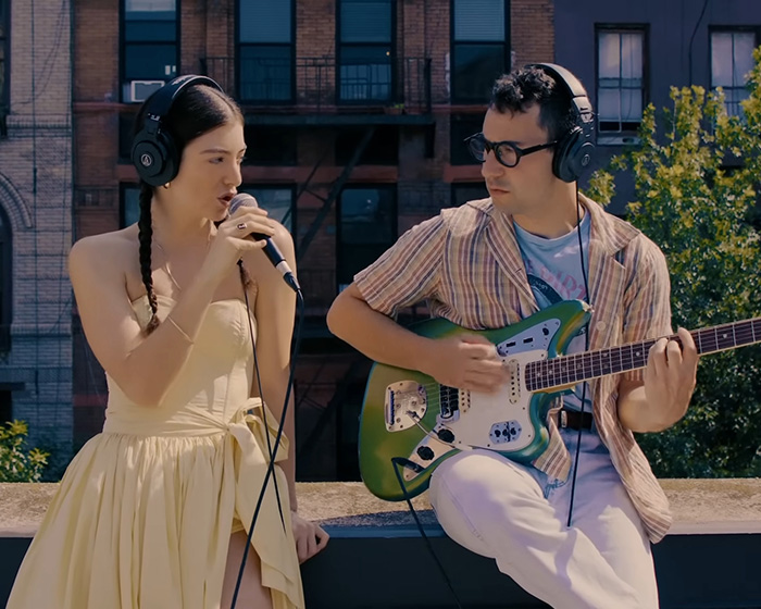 2017 Lena Dunham Tweet About Lorde And Jack Antonoff Resurfaces Amid Explosive Memoir Revelations