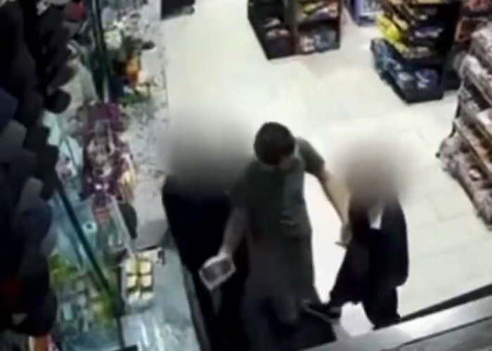 Abducted Teen&rsquo;s Silent Cry For Help Leads Gas Station Clerk To Dramatic Rescue