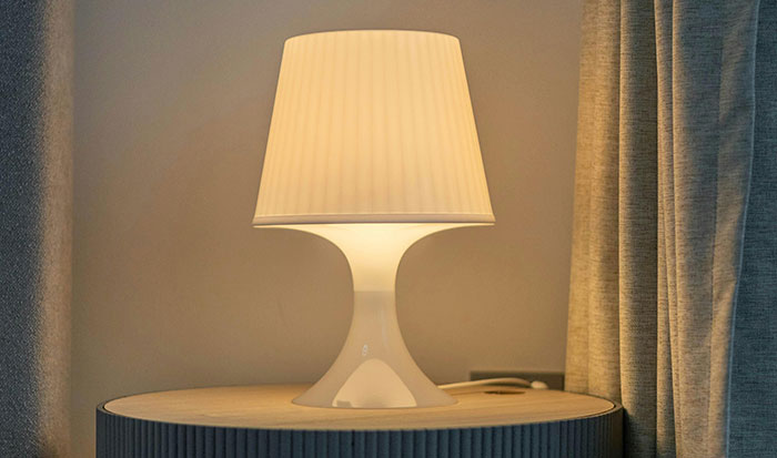 &ldquo;Don&rsquo;t Tell My Wife&rdquo;: 55 Hotel Workers Share Guest Stories That Left Them Absolutely Speechless