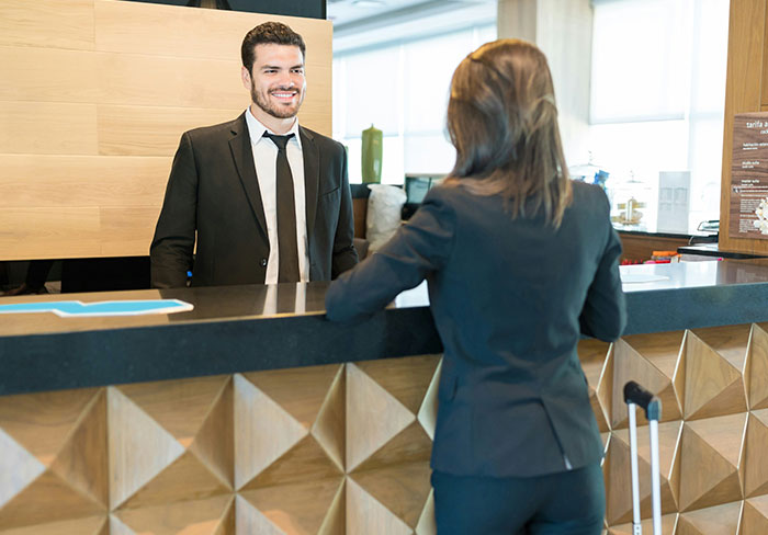 “Full Of Free Water”: 38 Hotel Hacks People Swear By That Others Don’t Know