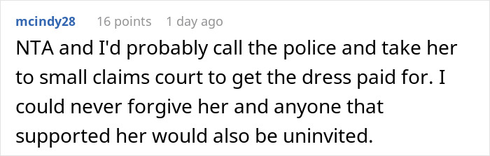 Mother Pours Wine Over Daughter’s Wedding Dress While Smiling, Says It’s Fate