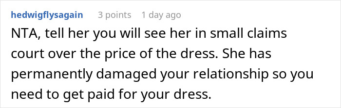 Mother Pours Wine Over Daughter’s Wedding Dress While Smiling, Says It’s Fate