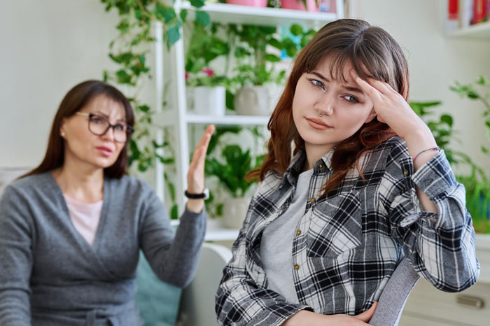 Parents Threaten 19YO Daughter For Wanting A Tattoo, Act Like She Announced A Crime Instead Of Ink