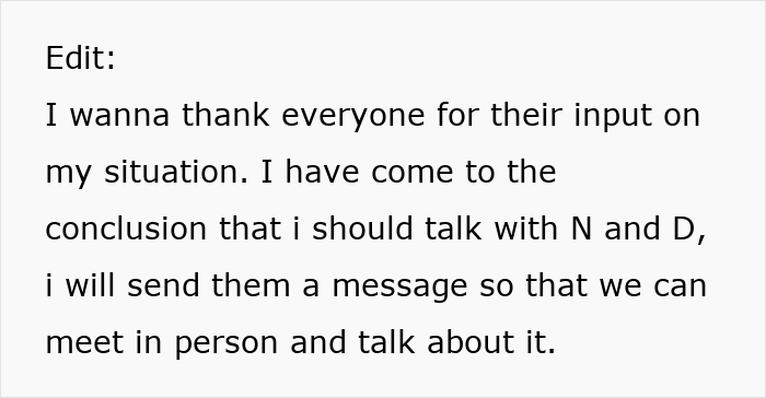 Cunning Dad Hides The Fact That New Wife Was His Affair Partner, 22YO Finds Out From Photo Albums