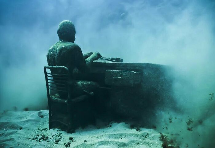 40 Unique Sculptures That Turn The Sea Floor Into A Living Art Gallery While Restoring Fragile Ecosystems