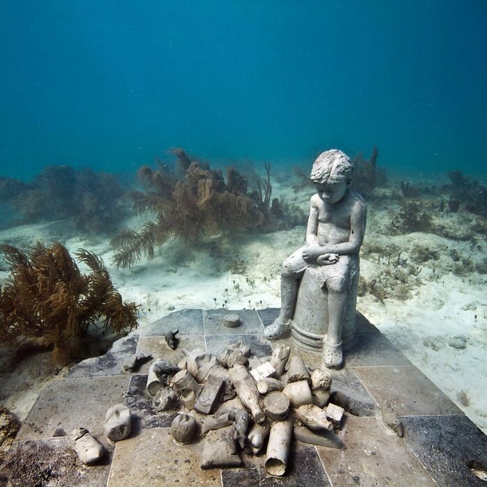 40 Unique Sculptures That Turn The Sea Floor Into A Living Art Gallery While Restoring Fragile Ecosystems