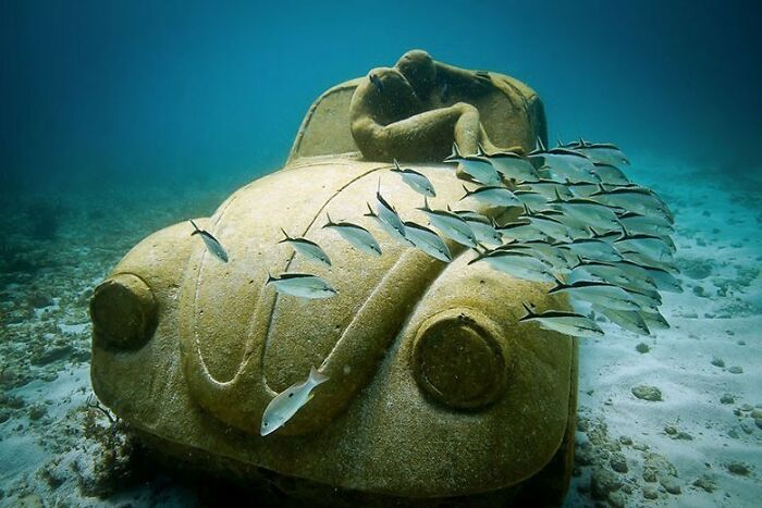 40 Unique Sculptures That Turn The Sea Floor Into A Living Art Gallery While Restoring Fragile Ecosystems
