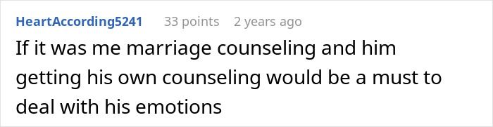 &ldquo;Suddenly, Trust Is Gone&rdquo;: Woman Considers Divorce After Her Husband Starts Acting Weird