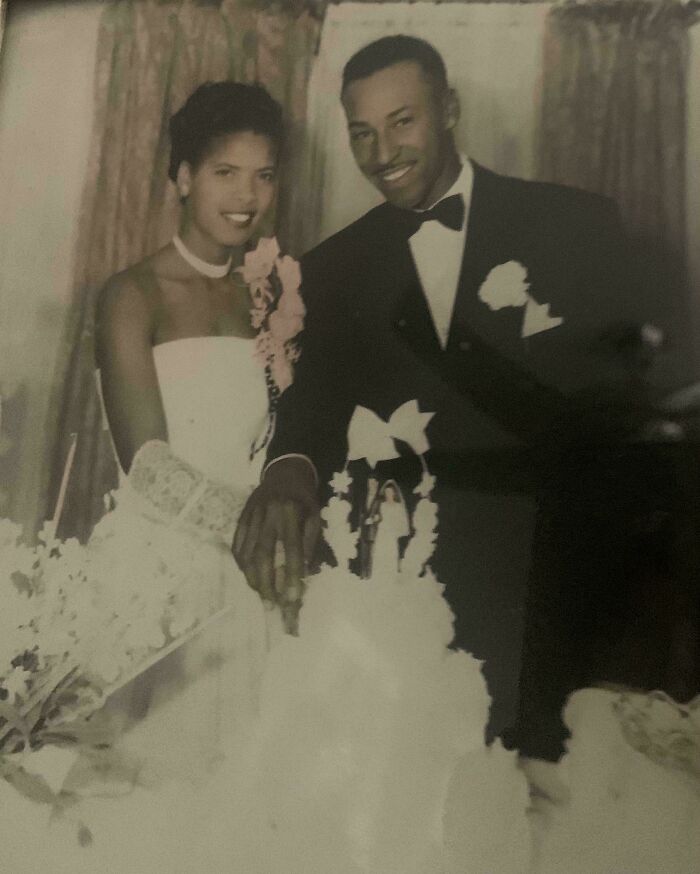 109 Photos From Decades Ago That Still Speak Louder Than Today&rsquo;s Headlines (New Pics)