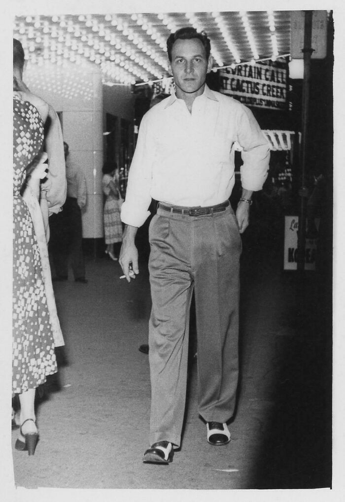 109 Photos From Decades Ago That Still Speak Louder Than Today&rsquo;s Headlines (New Pics)