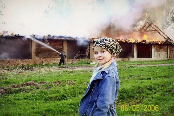 79 Funny And Chaotic Childhood Photos These Folks Probably Wanted To Burn