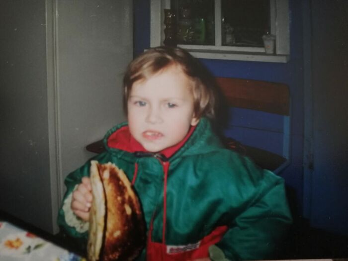 79 Funny And Chaotic Childhood Photos These Folks Probably Wanted To Burn