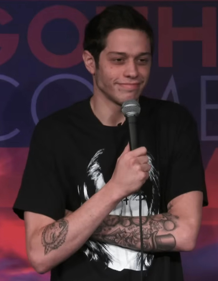 “How Does He Have $200k?”: Internet Baffled After Pete Davidson Shows Off Bare Arms Following Tattoo Removal