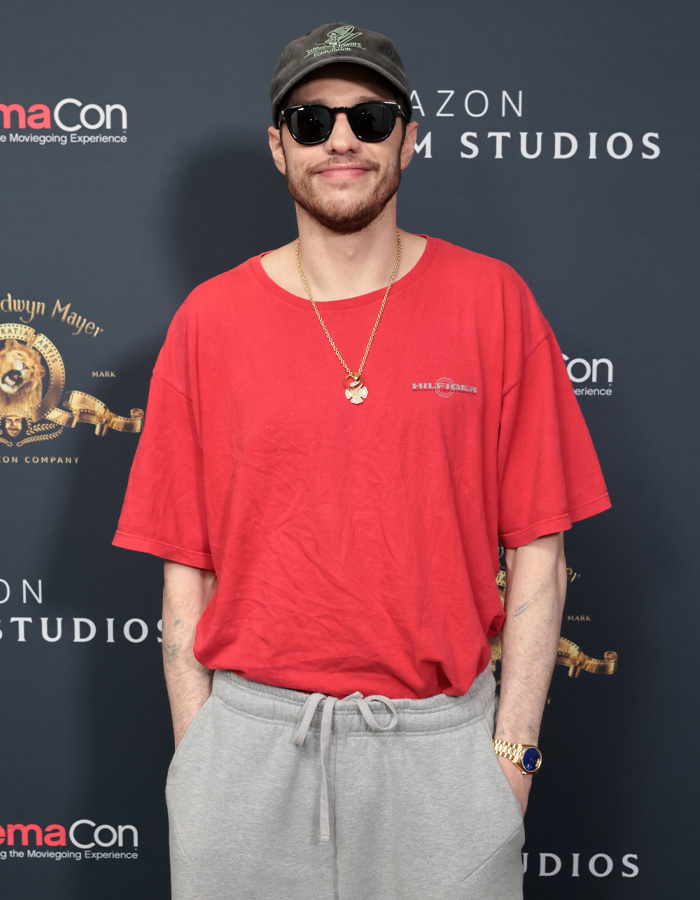“How Does He Have $200k?”: Internet Baffled After Pete Davidson Shows Off Bare Arms Following Tattoo Removal