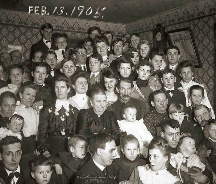 51 Historical Photos That Represent A Vastly Different World From Today (New Pics)