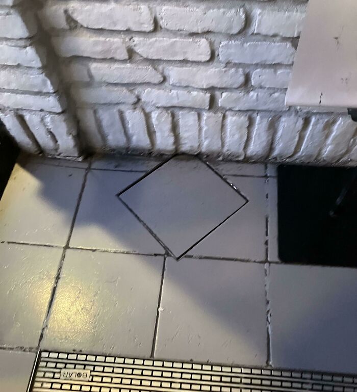 Here&rsquo;s What Happens When Designers Work Without Common Sense, In 79 Hilarious Pics