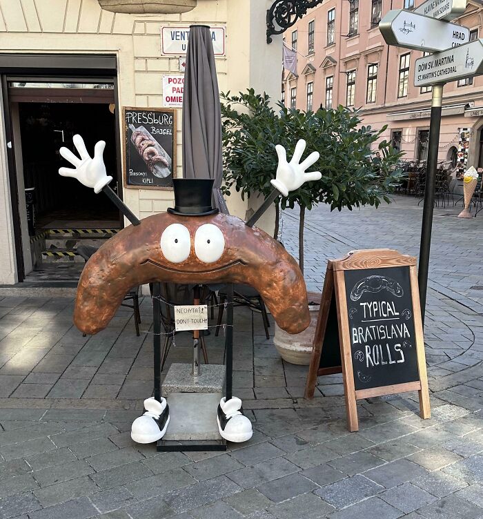 Here&rsquo;s What Happens When Designers Work Without Common Sense, In 79 Hilarious Pics