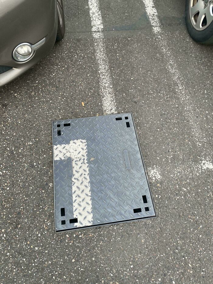 Here&rsquo;s What Happens When Designers Work Without Common Sense, In 79 Hilarious Pics