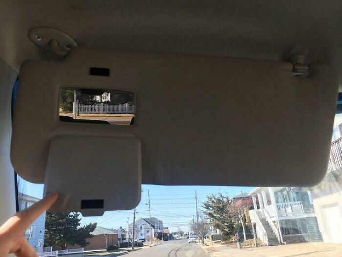 Here&rsquo;s What Happens When Designers Work Without Common Sense, In 79 Hilarious Pics