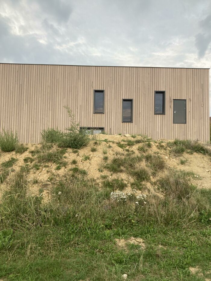 Here&rsquo;s What Happens When Designers Work Without Common Sense, In 79 Hilarious Pics